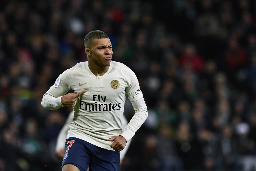 同为军工巨头，沈飞、光电狂揽33亿，唯独船舶的利润让人看不懂